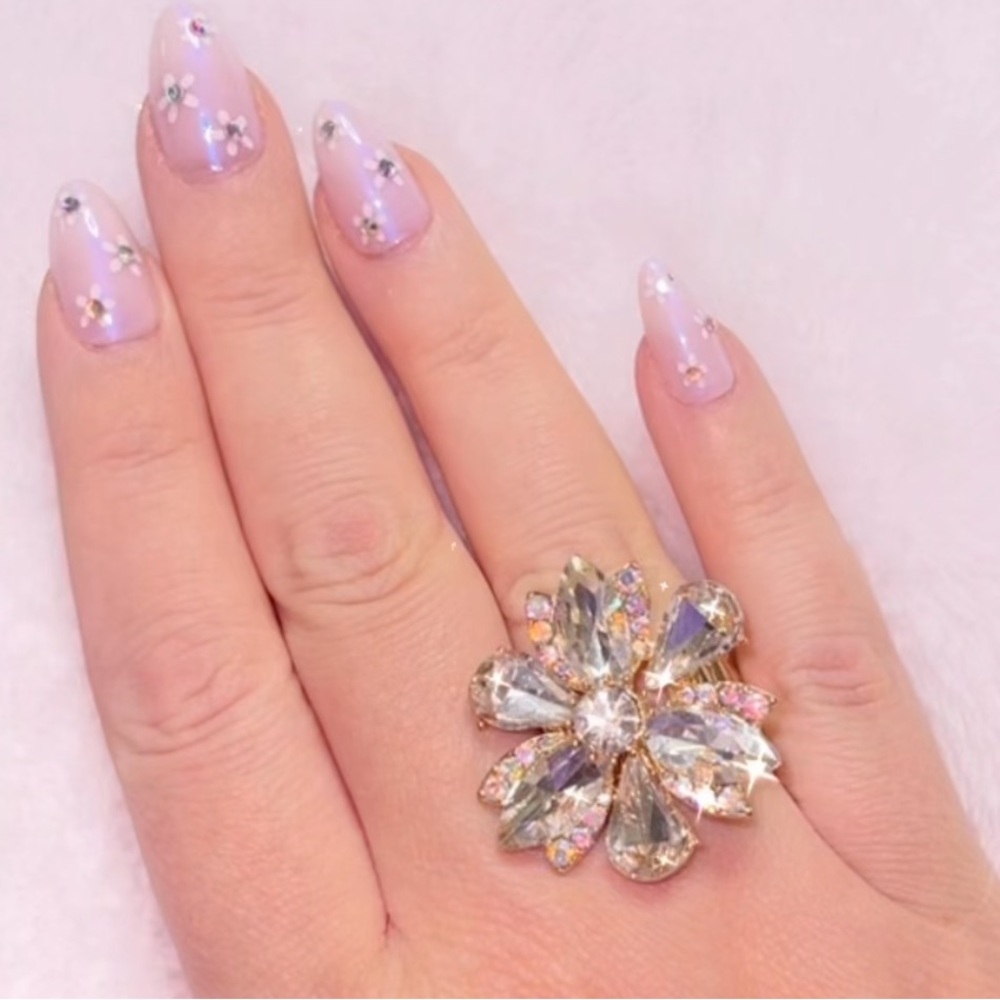 Crystal Flower Statement Ring - stretchy